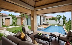 Mulia Villas